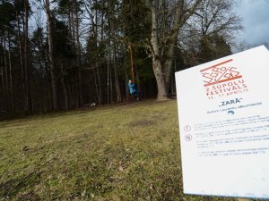 Šūpoļu festivāla „Latvija šūpojas Siguldā” atklāšana