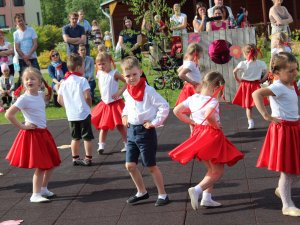 Deju un dziesmu koncerts bērnudārzā „Ieviņa”