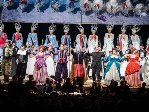 XXV Starptautiskie Siguldas Opermūzikas svētki. Džuzepes Verdi operas „Falstafs” brīvdabas oriģināliestudējums Siguldas pilsdrupu estrādē