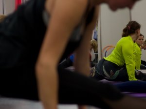 Veselības un sporta nedēļa. Atskats uz lāzerbiatlona nodarbību un lokanību attīstošo nodarbību