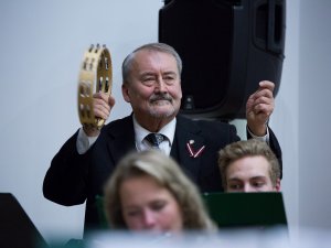 Siguldas Absolventu orķestra vieglās mūzikas vakars koncertzālē „Baltais Flīģelis”