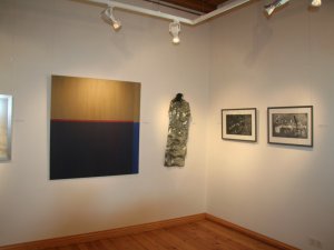 Siguldas novada mākslinieku izstādes atklāšana Vidzemes profesionālo mākslinieku ekspozīcijā „Tuv