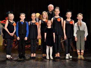 Māmiņdienas koncerts „Pasaka māmiņai” Siguldas pagasta Kultūras namā