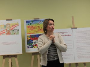 Satversmes tiesas ceļojošās izstādes “Satversme skolēnu acīm” atklāšana Siguldas novada bibliotēkā