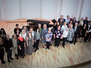 Skolotāju dienai veltīta Mākslu skolas “Baltais flīģelis” Mākslas nodaļas pedagogu mākslas darbu izstāde un Mūzikas nodaļas pedagogu koncerts Mākslu skolā “Balta