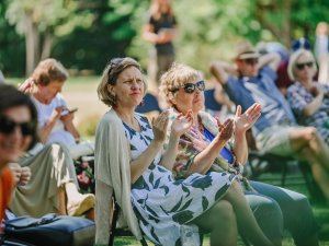 Muzikālās brokastis Siguldas pils kvartālā. Grupa “Lupa” koncertprogramma “Morning jam”