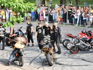 Moto kluba “StuntFighters MC” moto šovs Inčukalnā