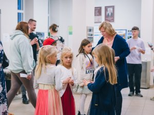 Literārais kamermūzikas vakars “Es nemāku, komatus” koncertzālē “Baltais flīģelis”